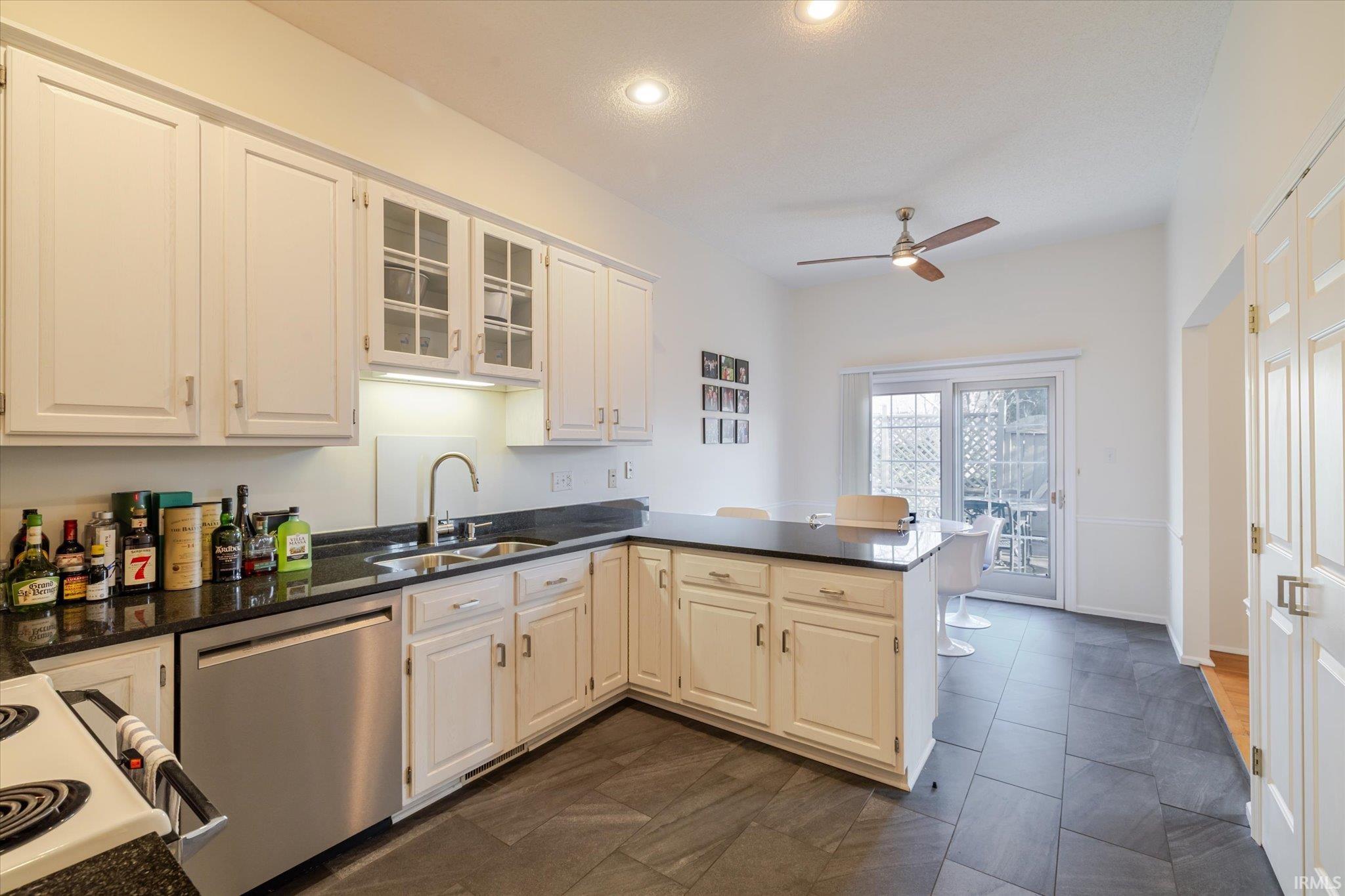 3173 Coppertree Drive