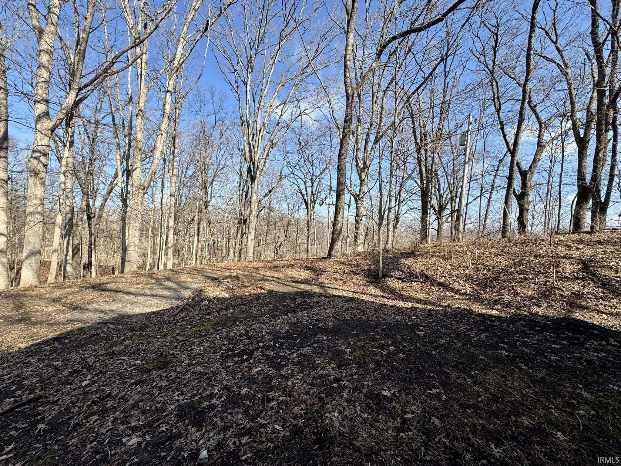 8985 Huggin Hollow Road