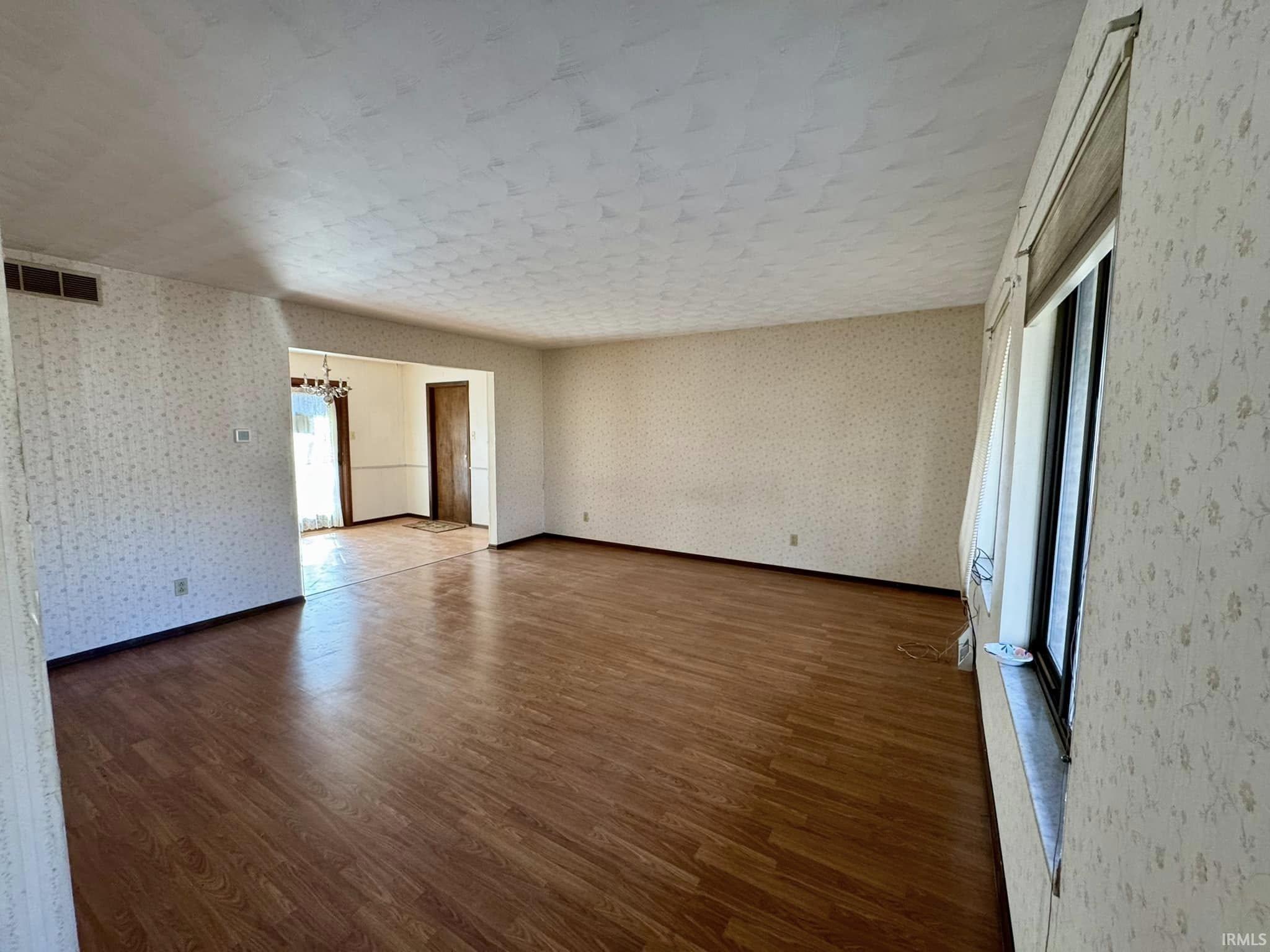 8985 Huggin Hollow Road