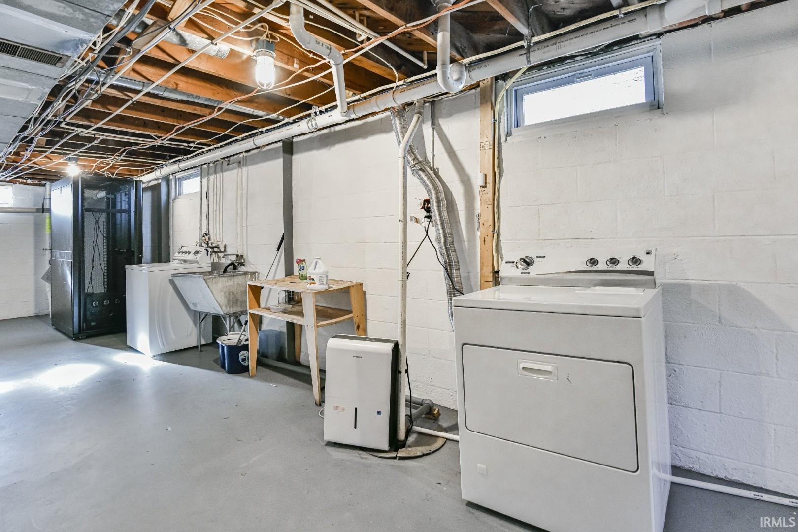 110 S Overhill Drive