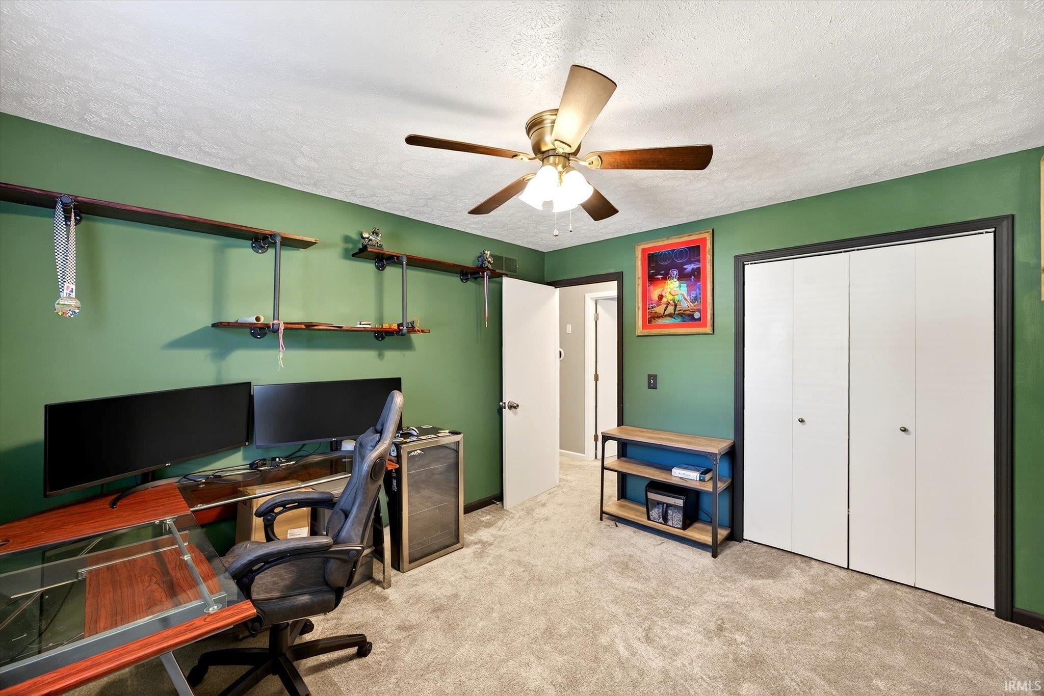 3512 S Wellington Drive