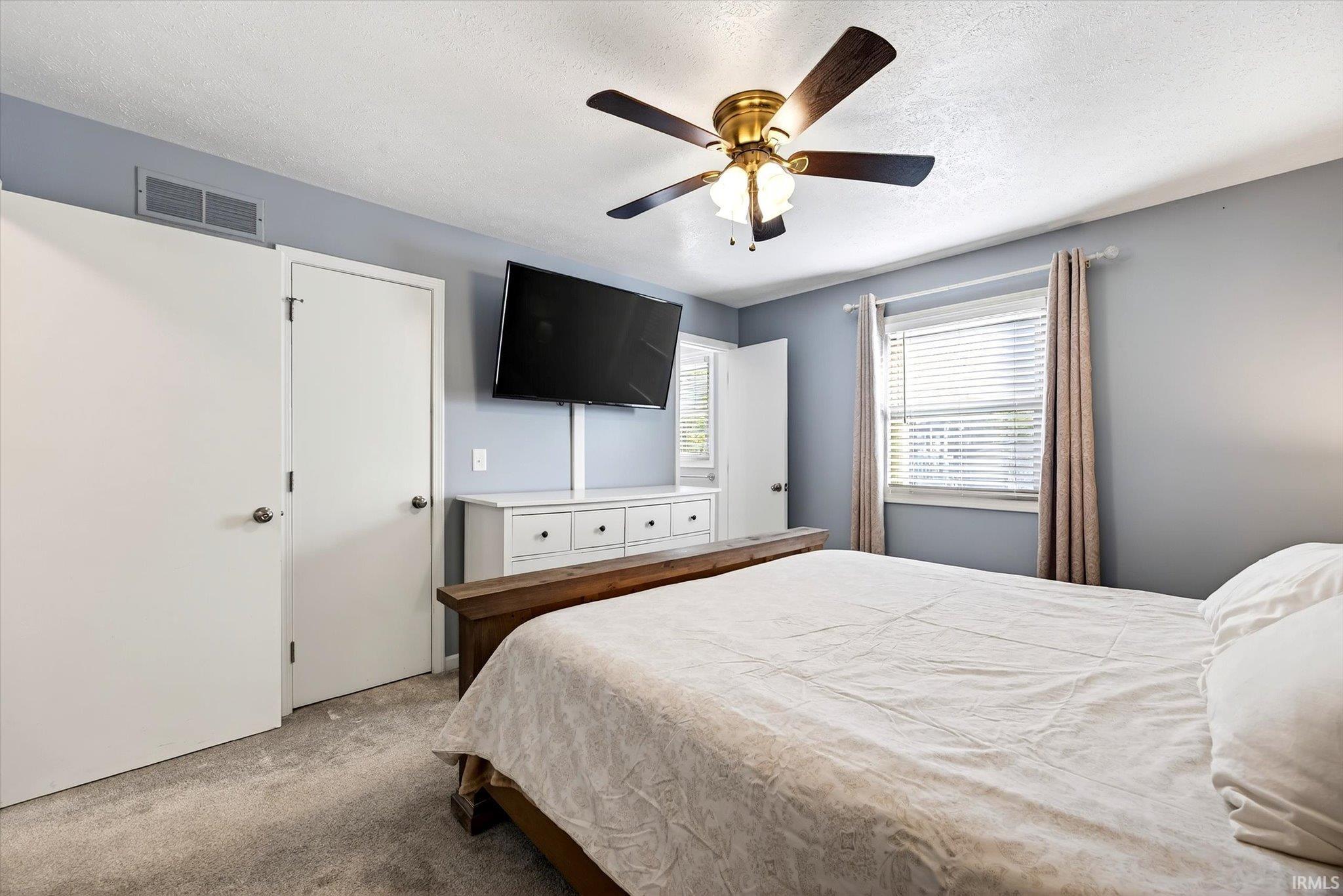 3512 S Wellington Drive