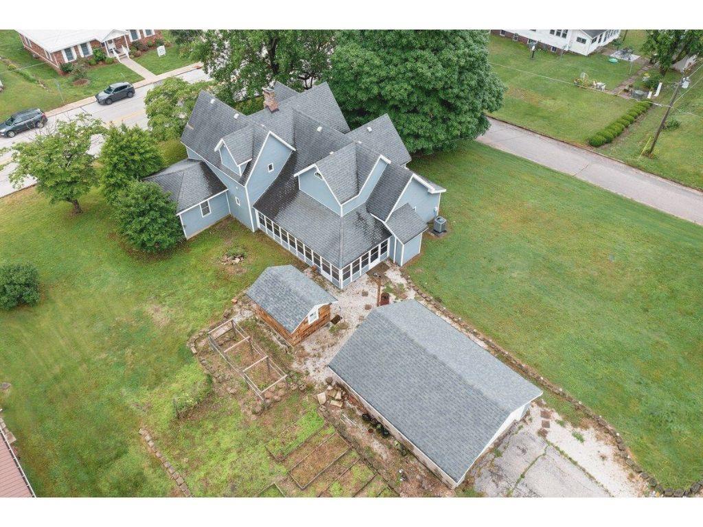 111 N Anderson Street