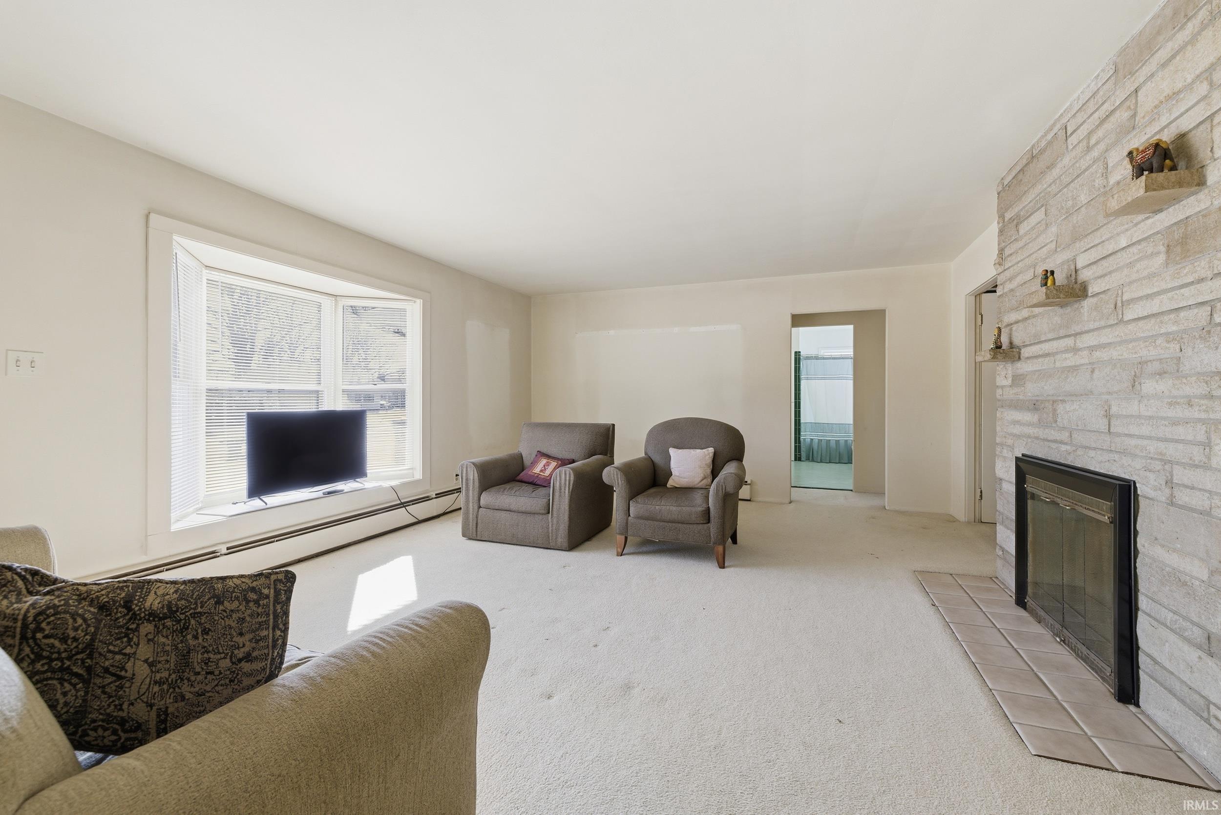 120 S Hillsdale Drive