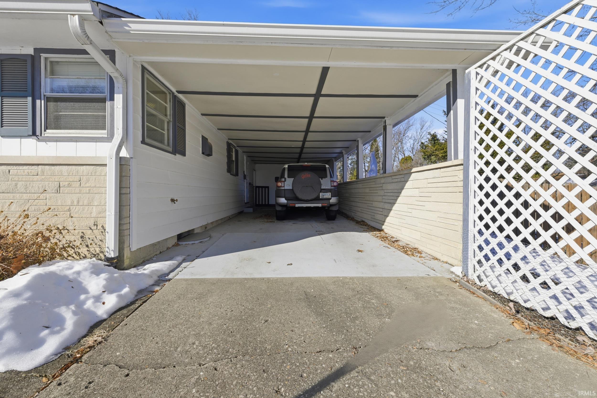 120 S Hillsdale Drive