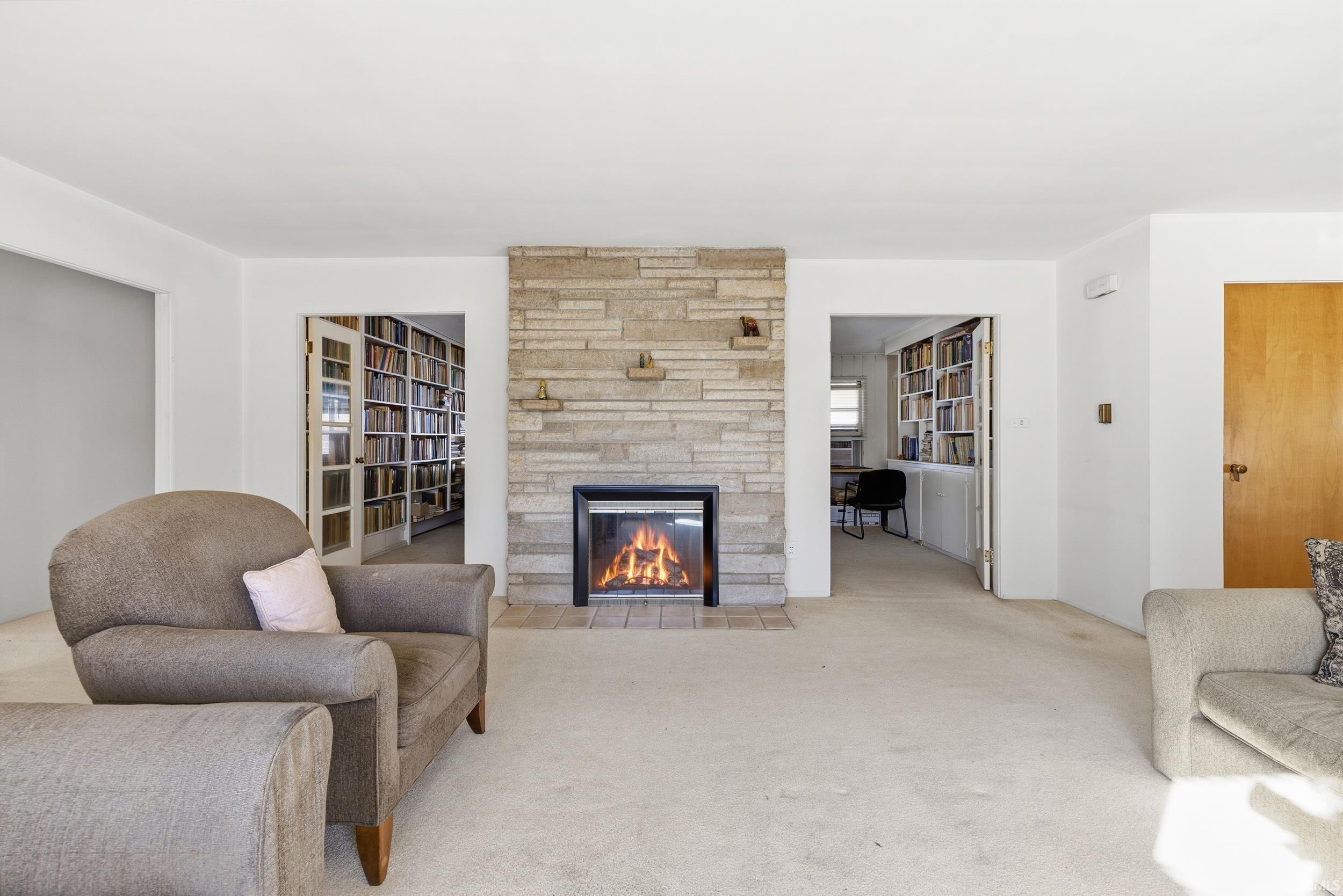 120 S Hillsdale Drive