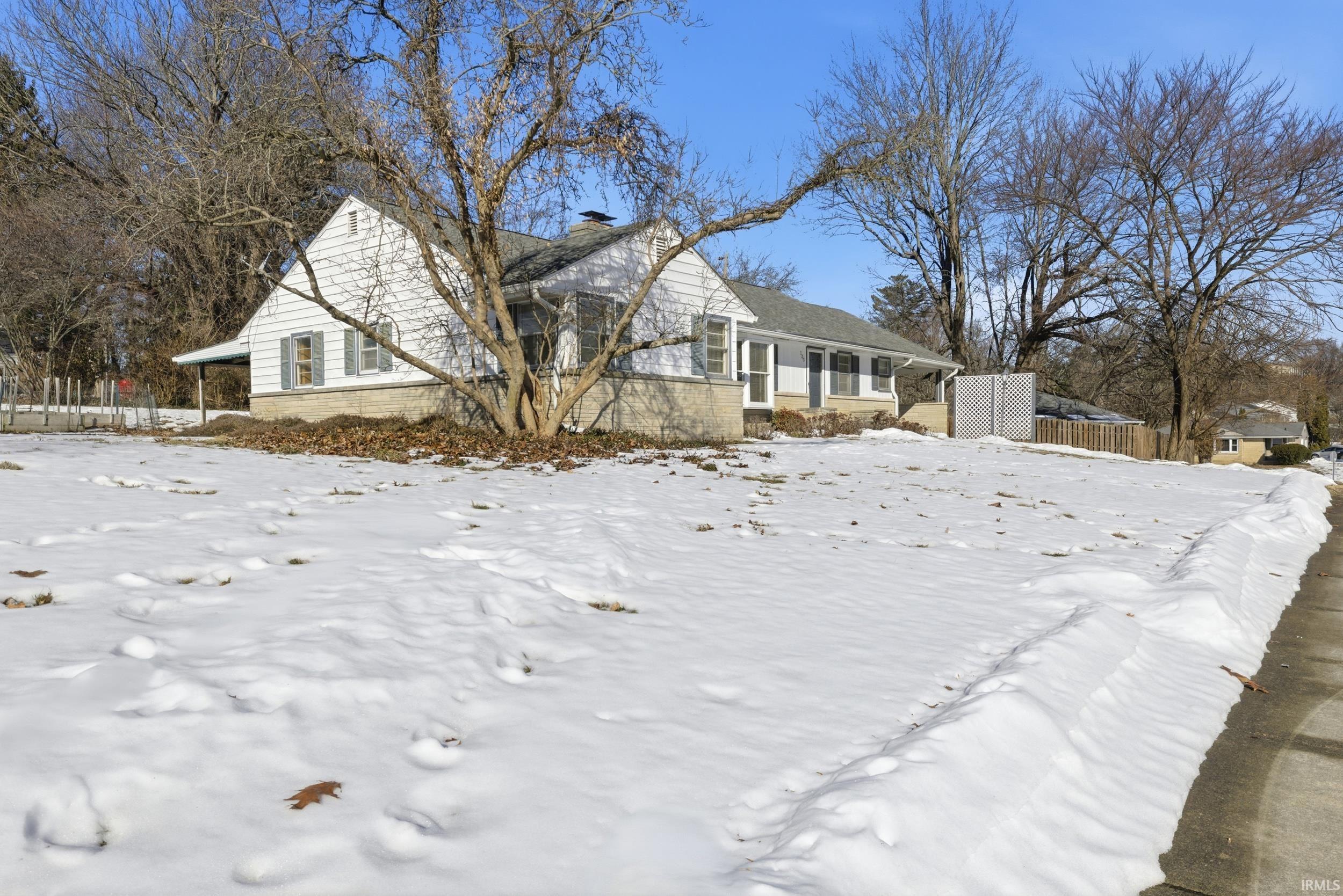 120 S Hillsdale Drive