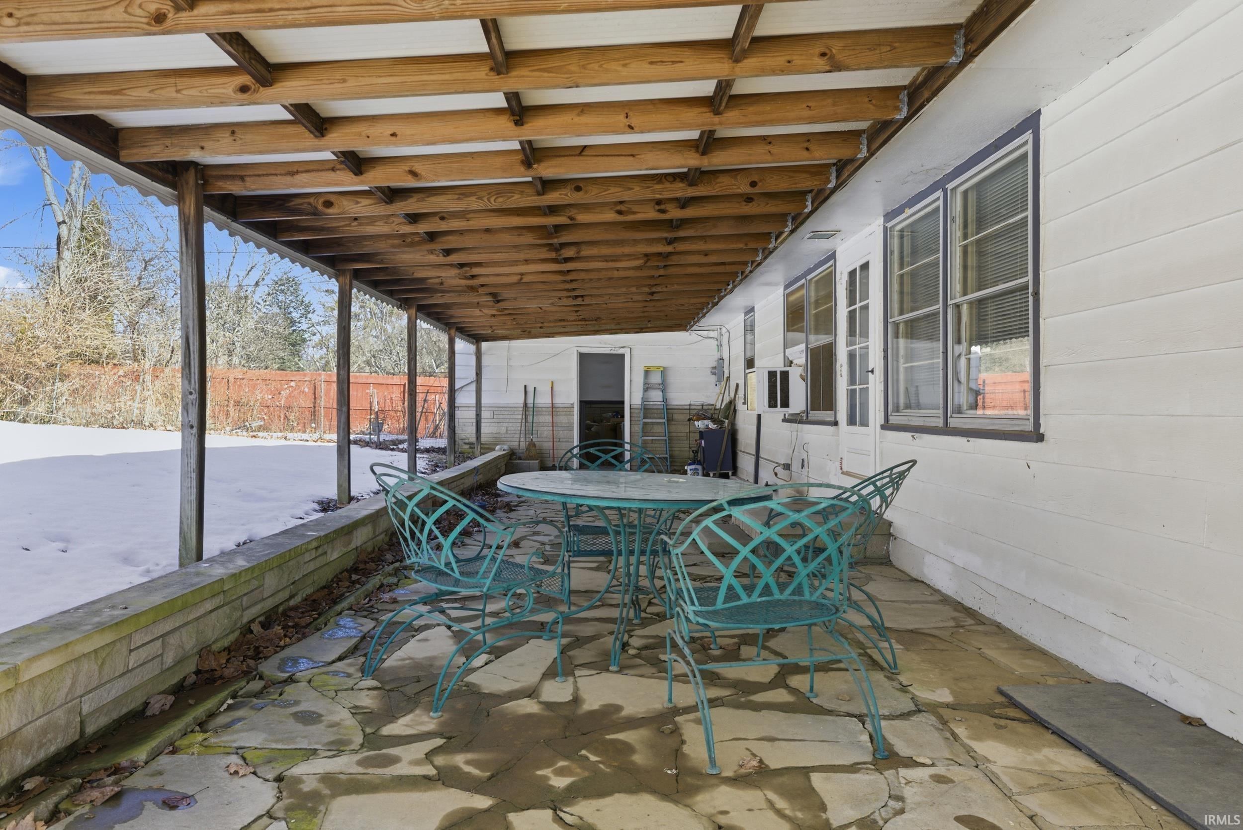 120 S Hillsdale Drive