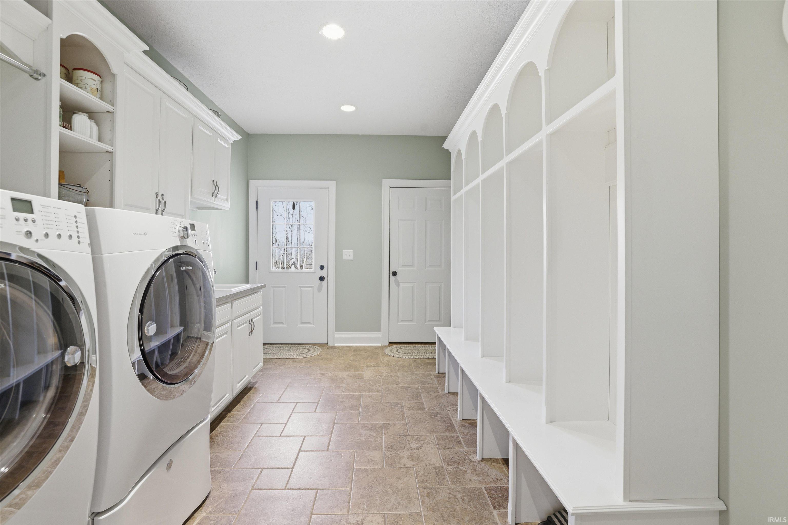 3950 Larry Wayne Drive