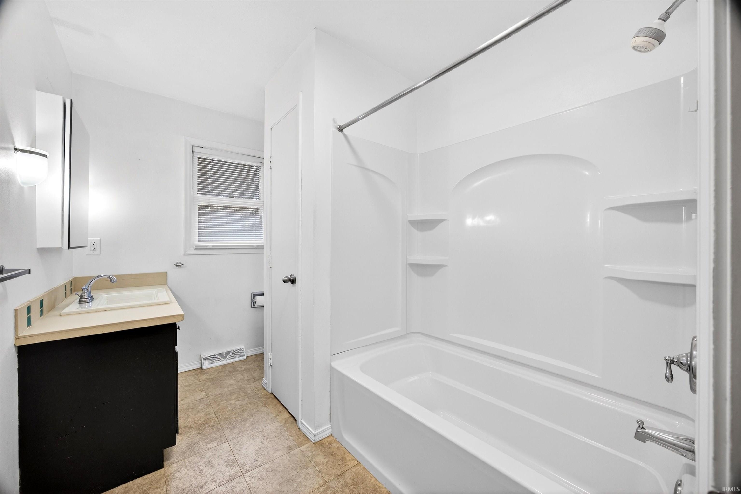 9245 E Woodview Drive