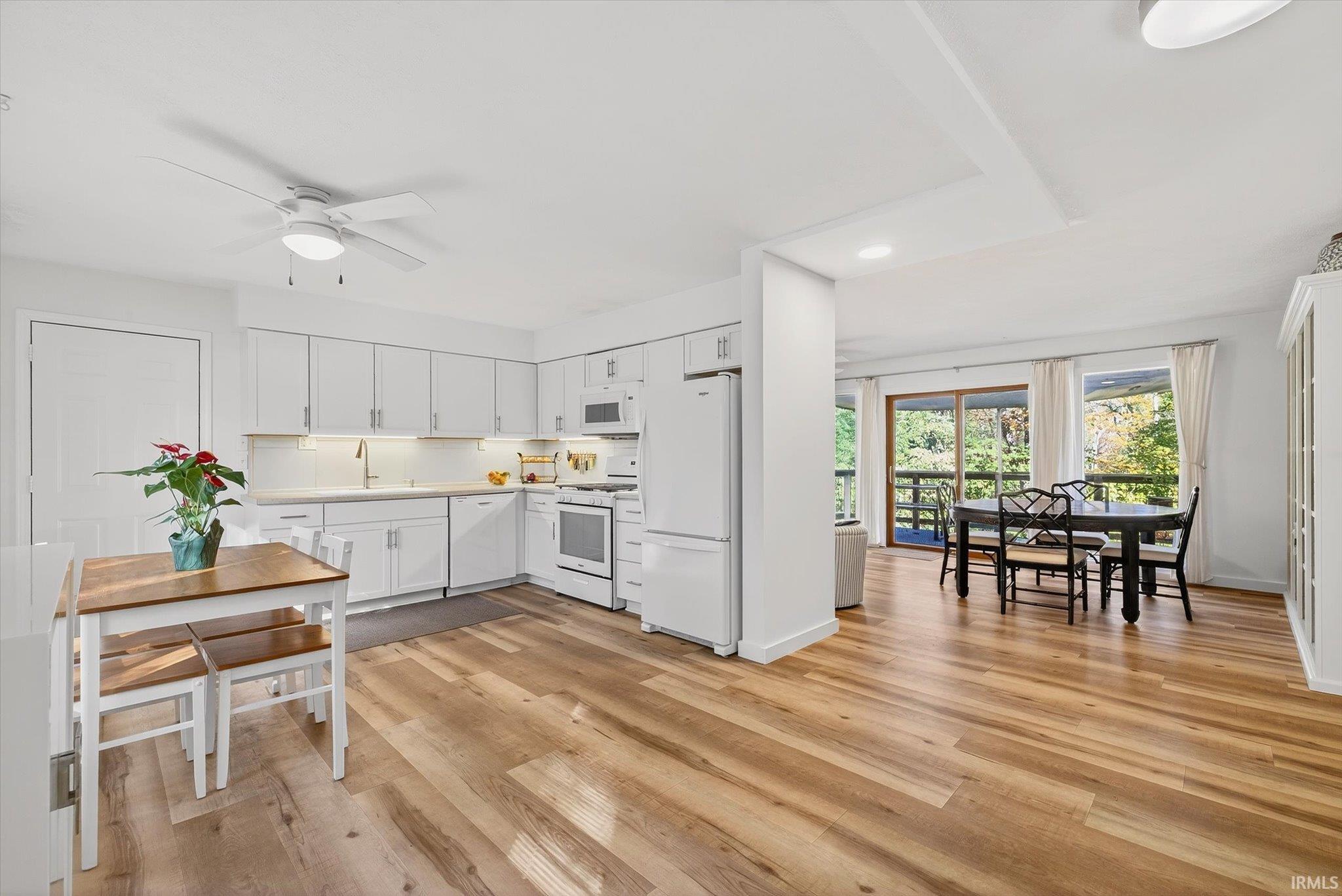 9245 E Woodview Drive