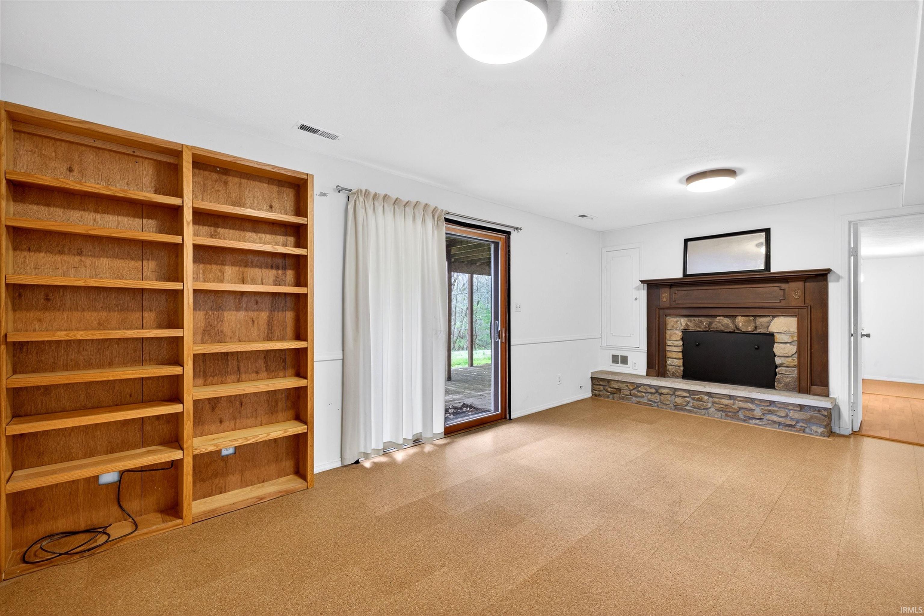 9245 E Woodview Drive