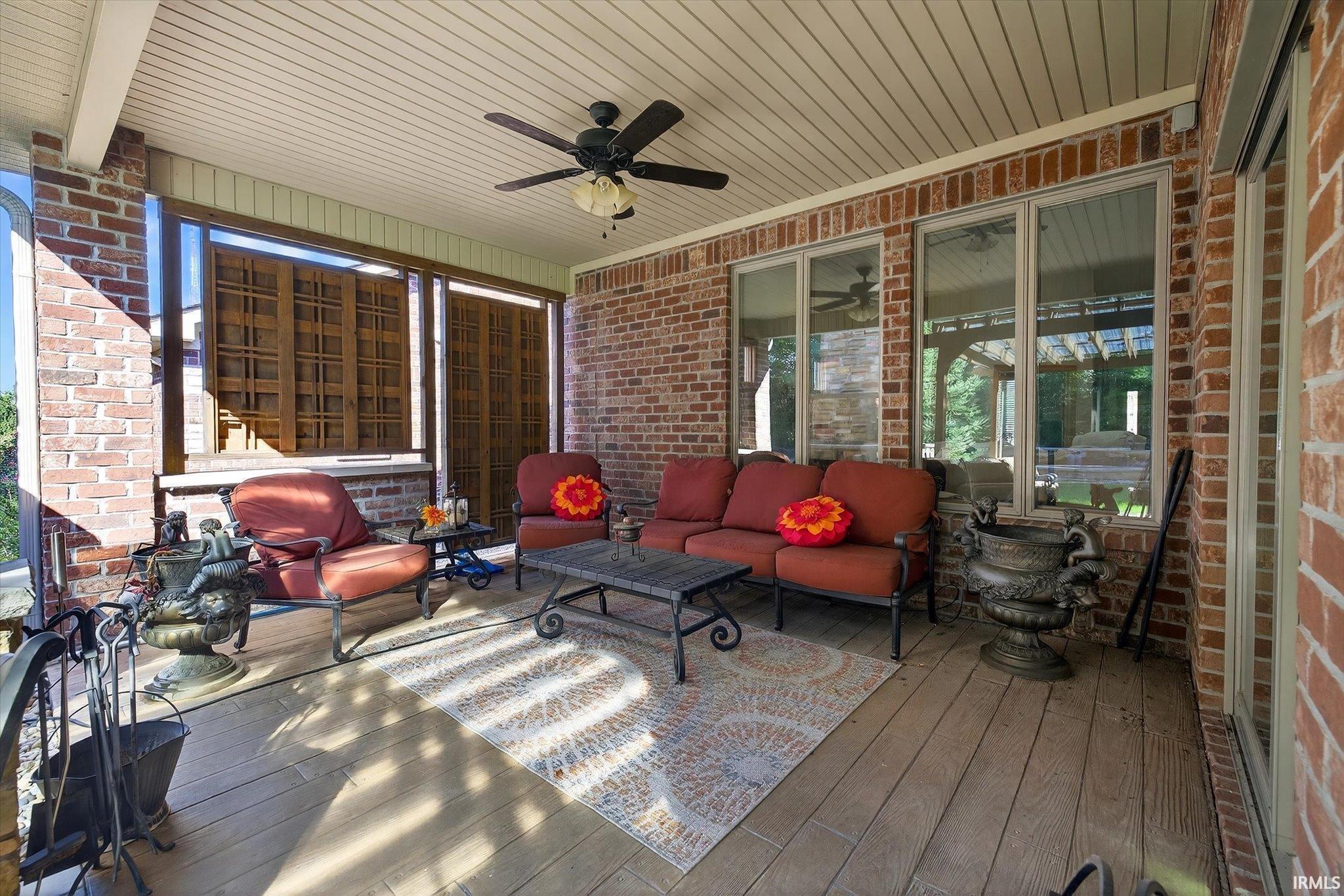 4602 E Falls Creek Drive