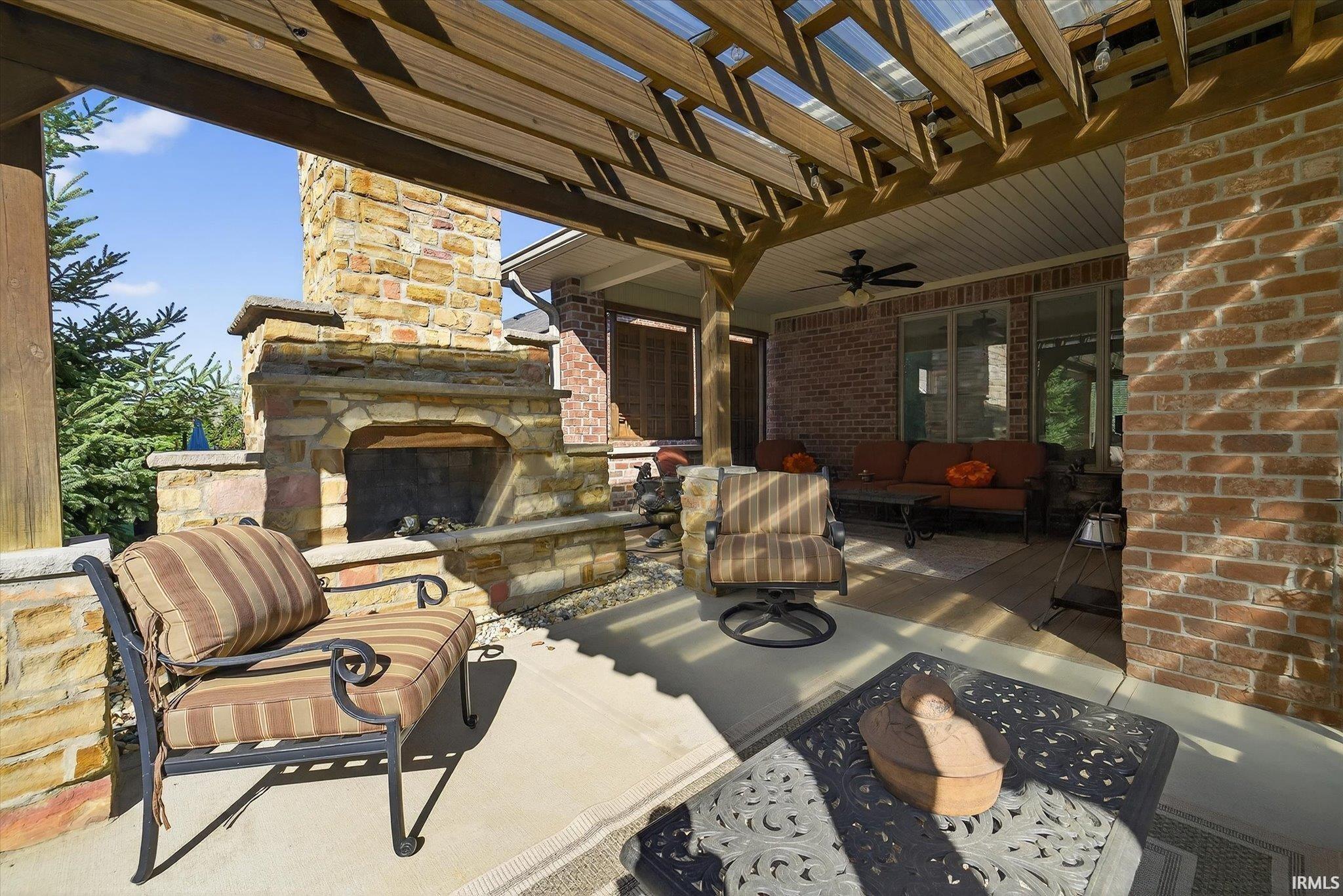 4602 E Falls Creek Drive