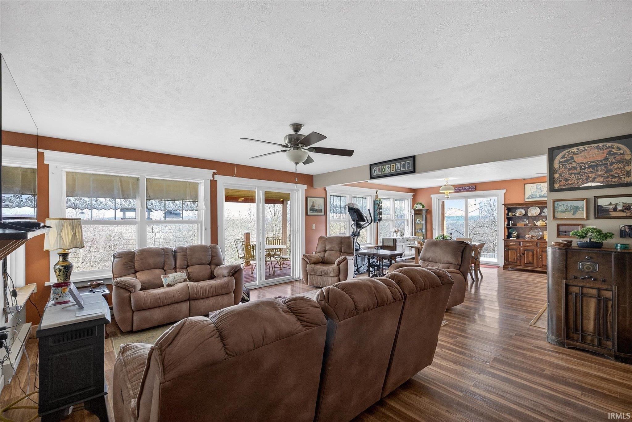 2820 Hickory Hills Road