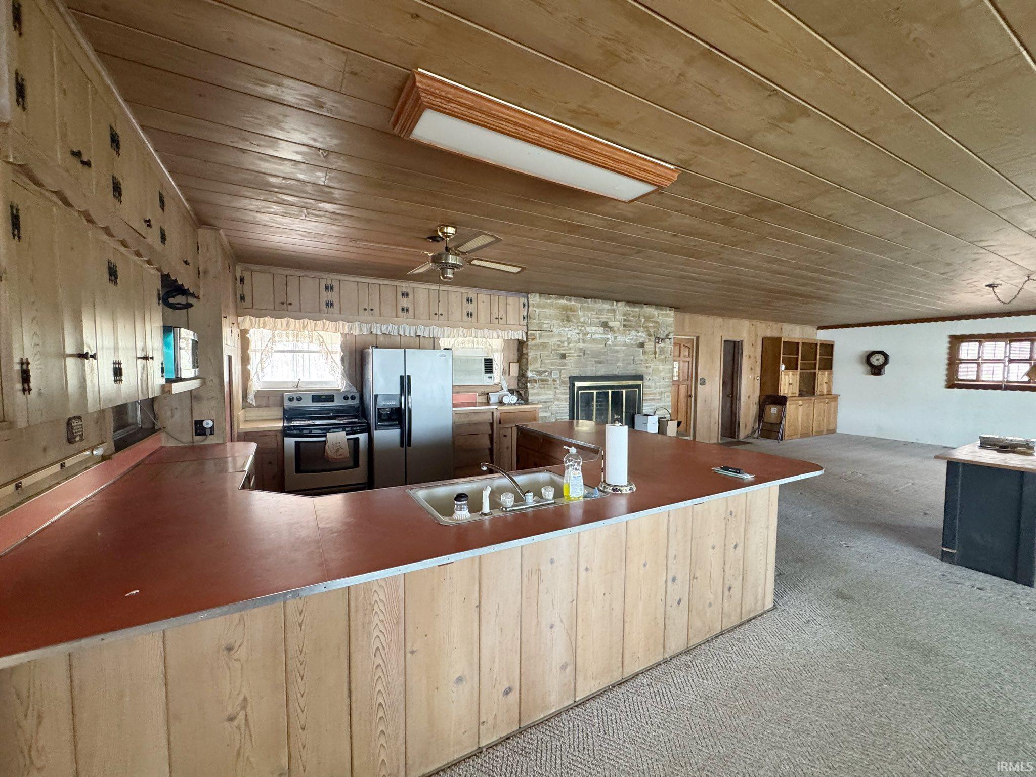 7588 N Blue Heron Drive