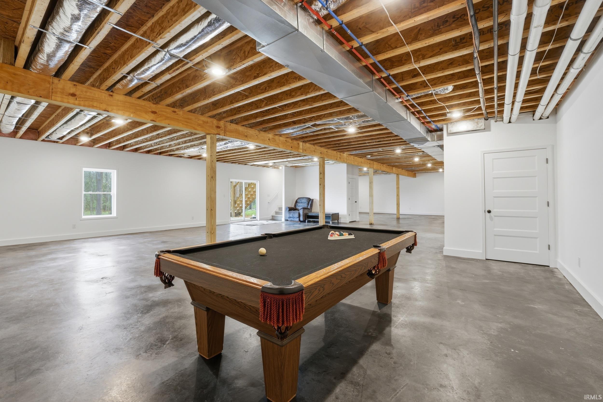 953 S Lantern Lane