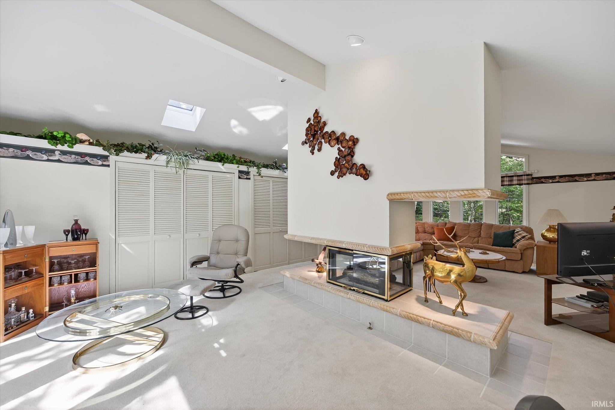 8002 Lakeview Drive