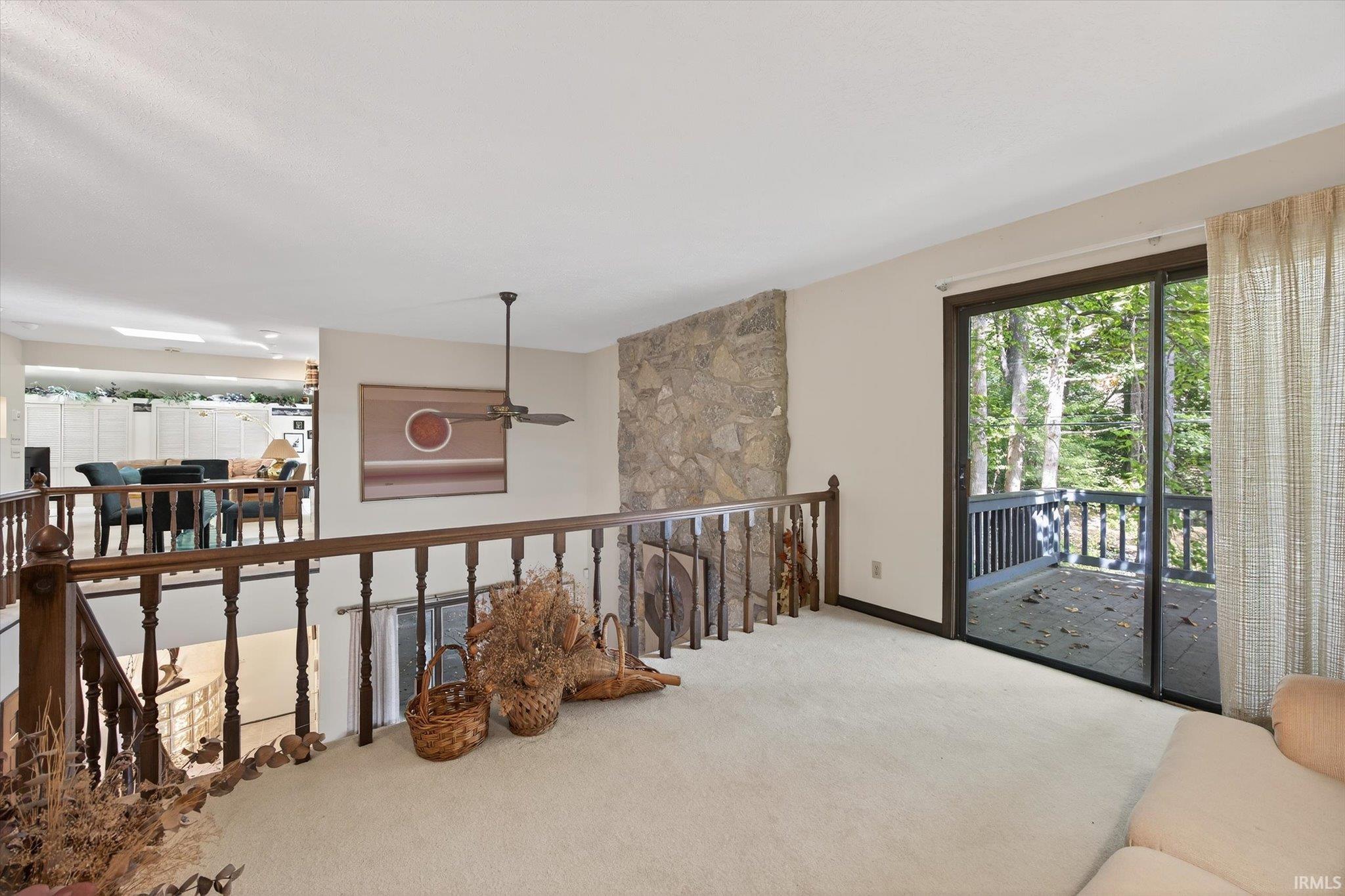 8002 Lakeview Drive
