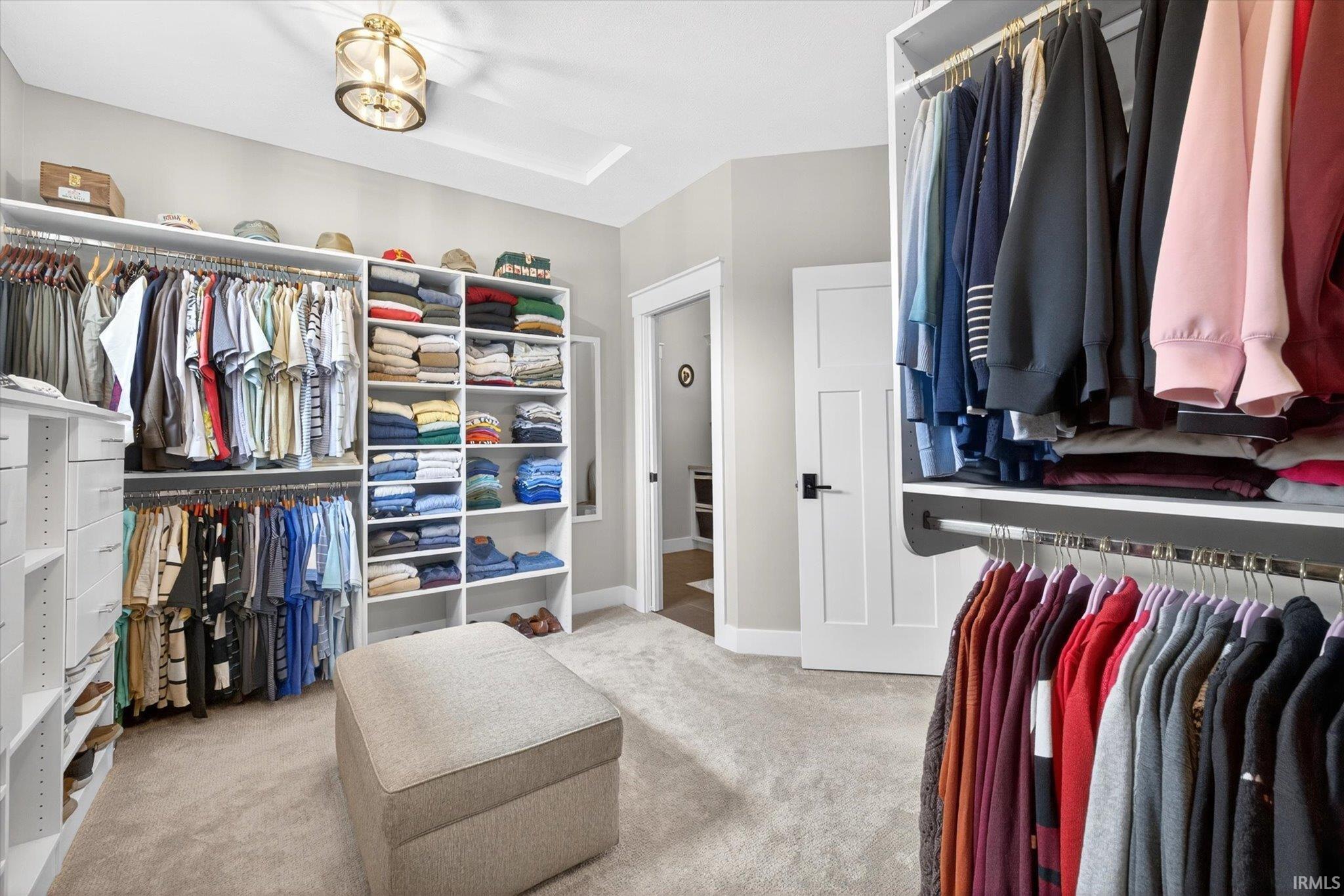 3511 E Bryn Mawr Drive