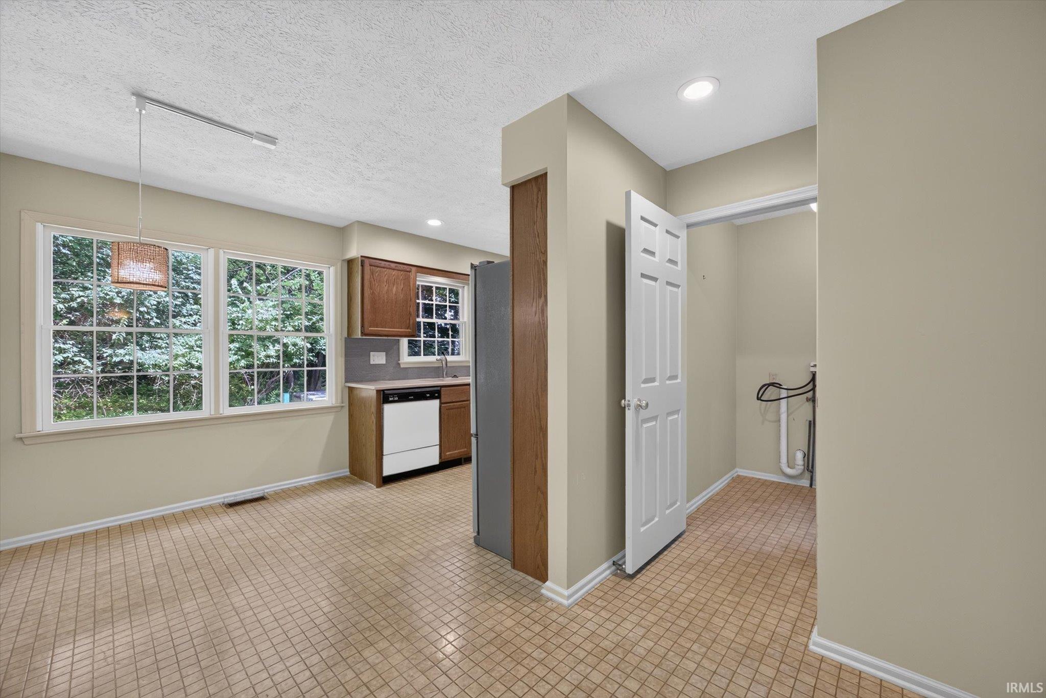 2631 Windemere Woods Drive