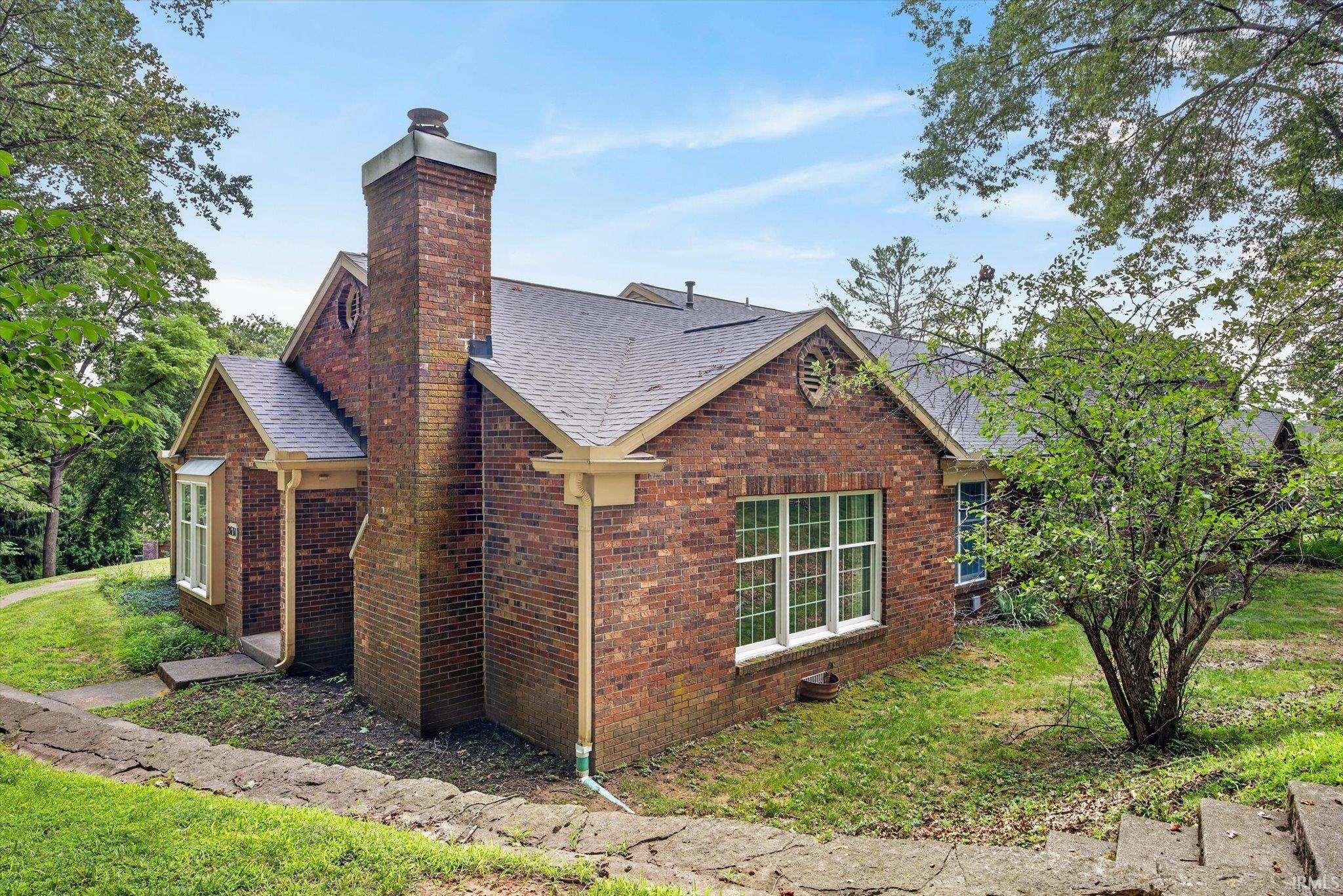 2631 Windemere Woods Drive
