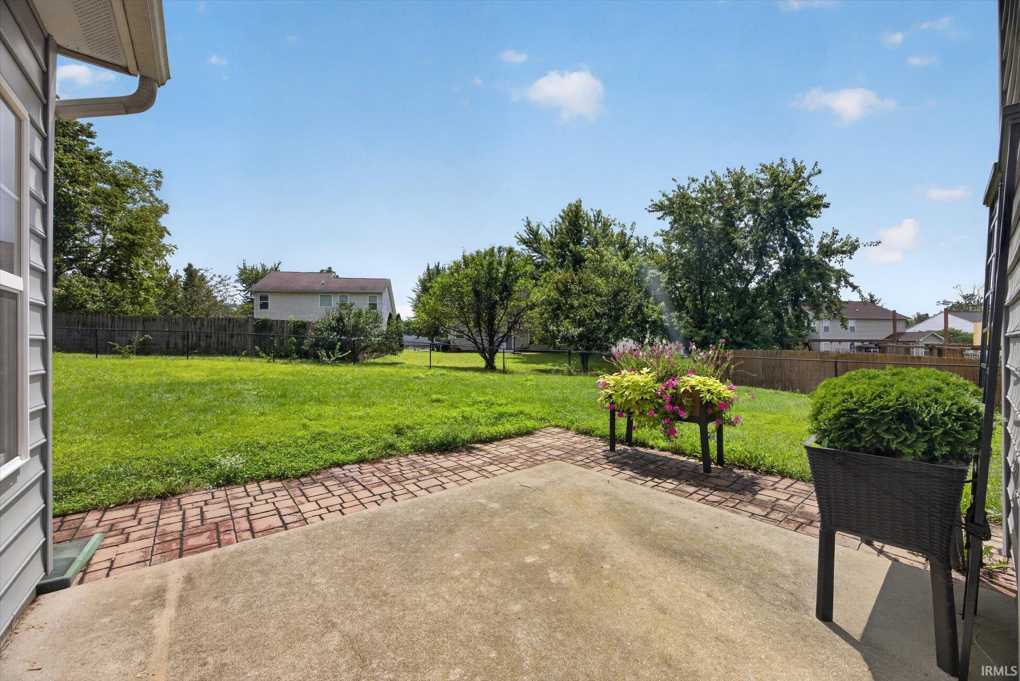 1400 W Caber Court