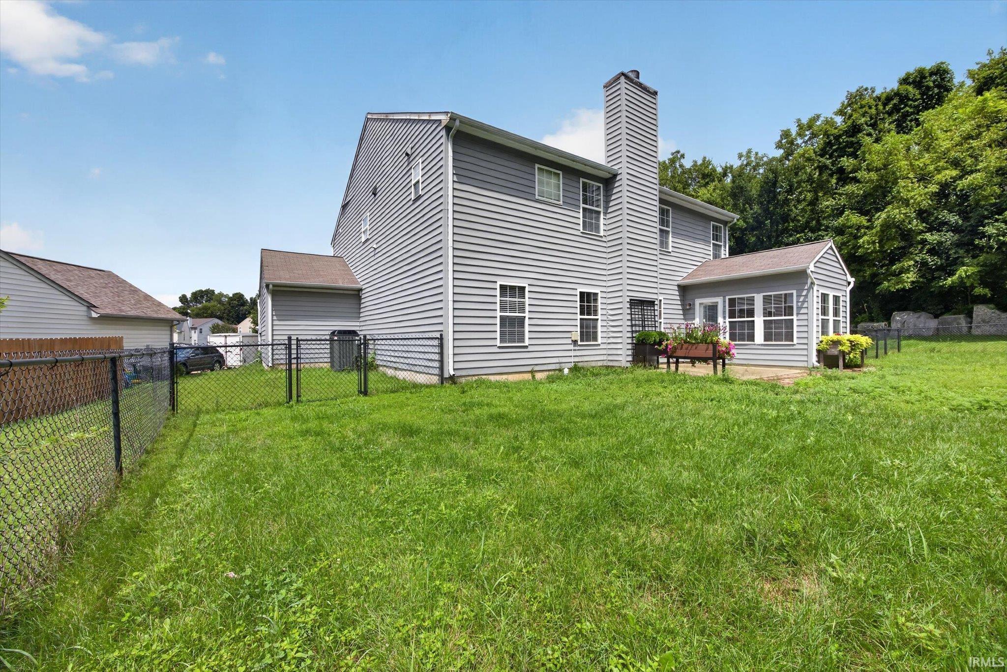 1400 W Caber Court
