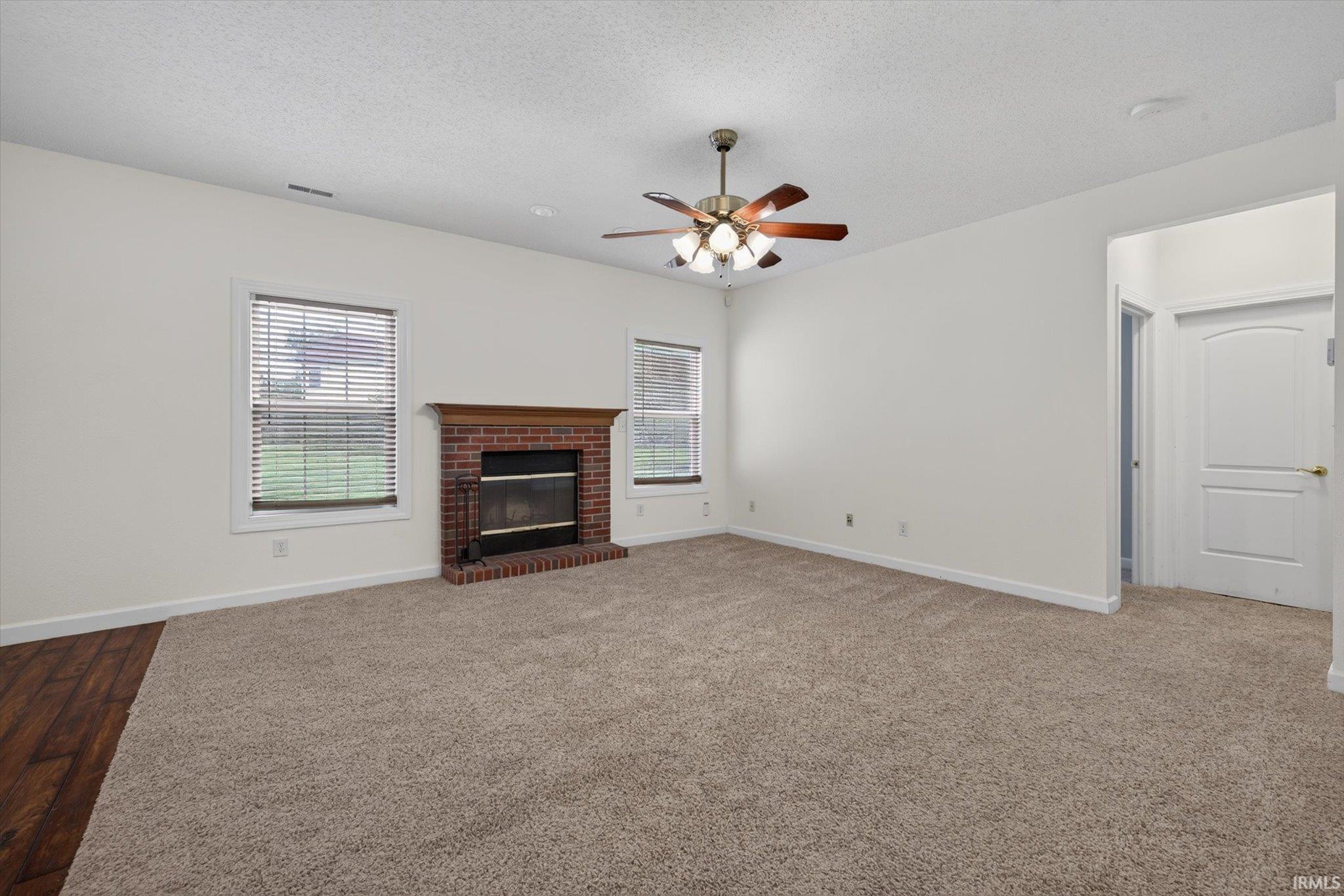 1400 W Caber Court