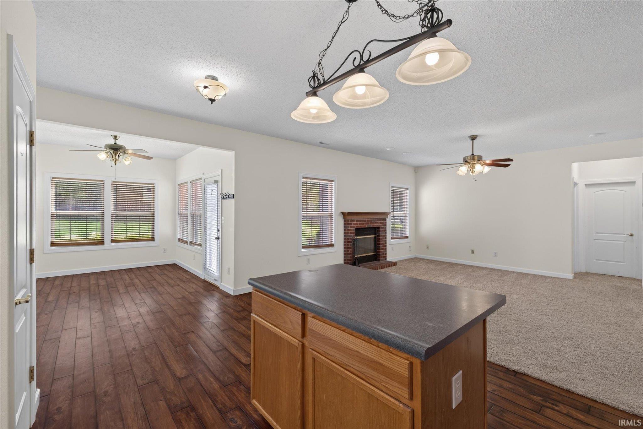1400 W Caber Court