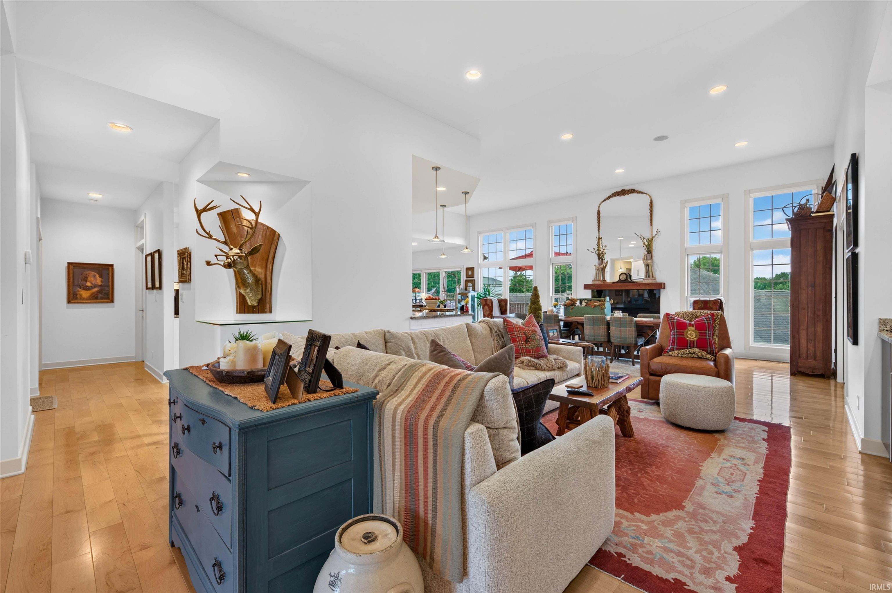 6097 Horizon Drive
