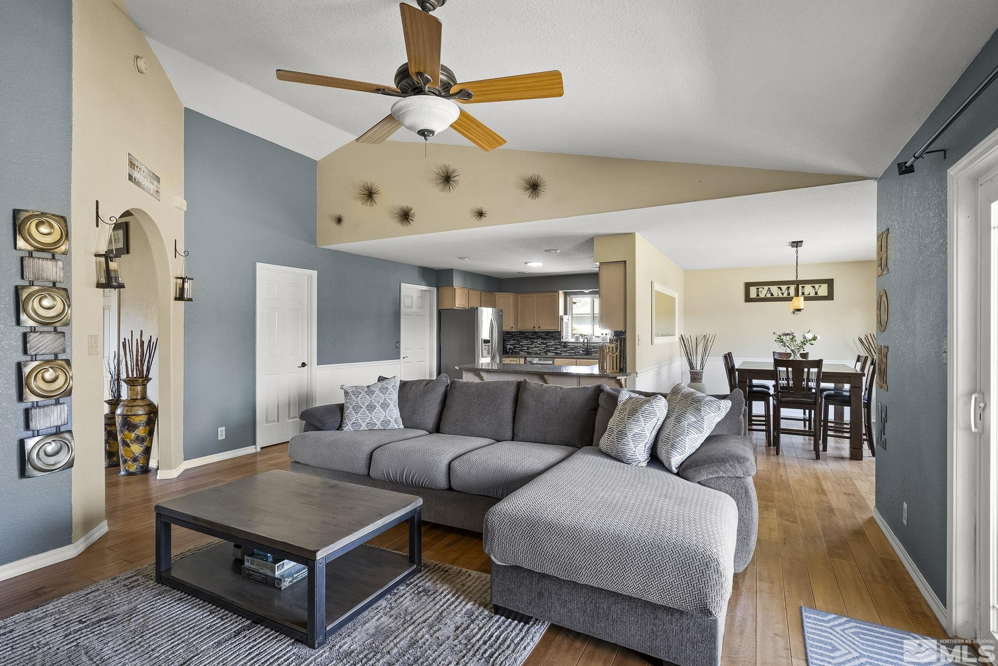 9110 Cordoba Boulevard