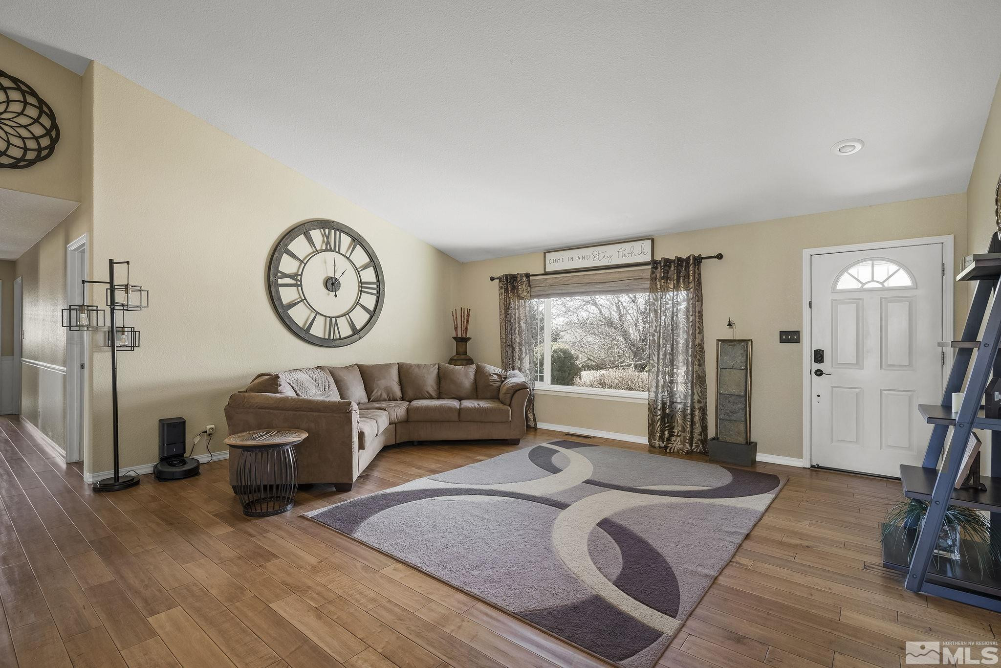 9110 Cordoba Boulevard
