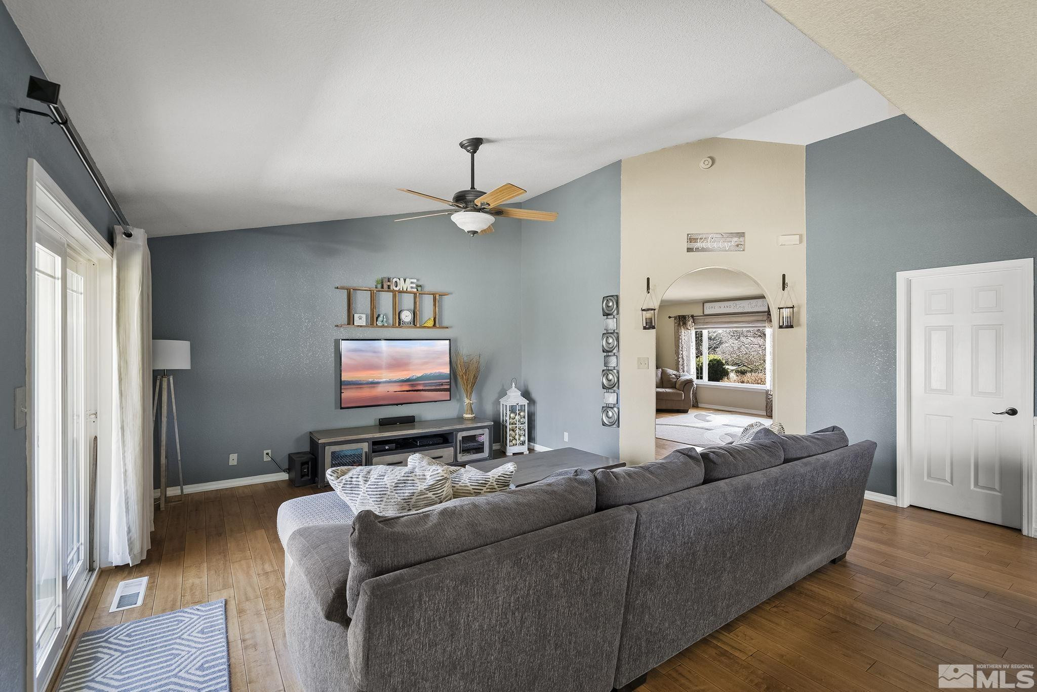 9110 Cordoba Boulevard