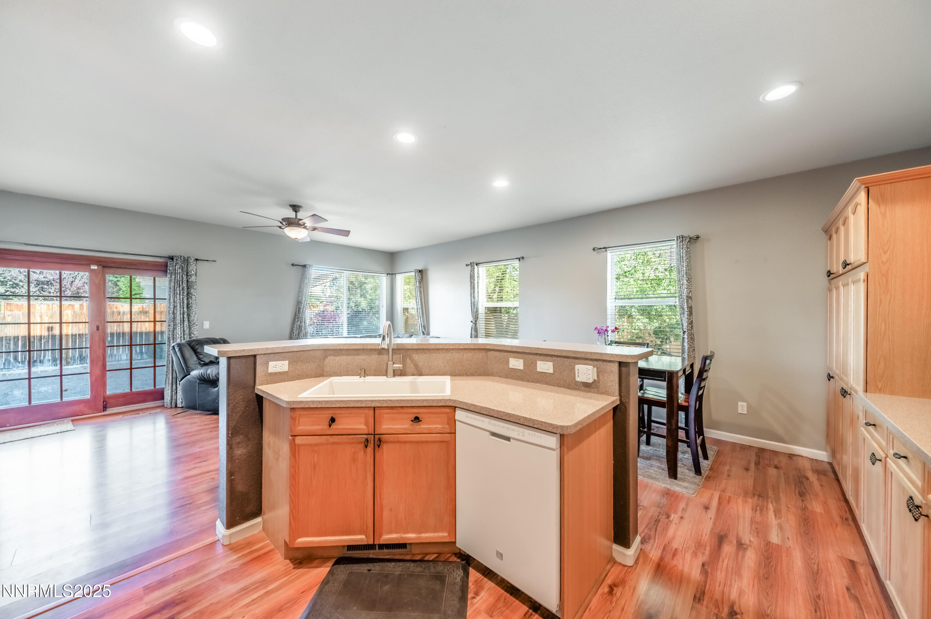 5494 Spandrell Lane