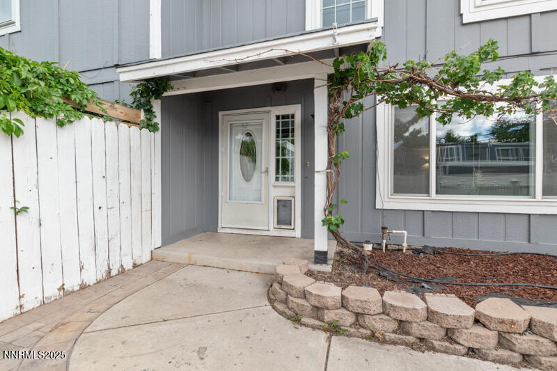 7595 Cumberland Circle