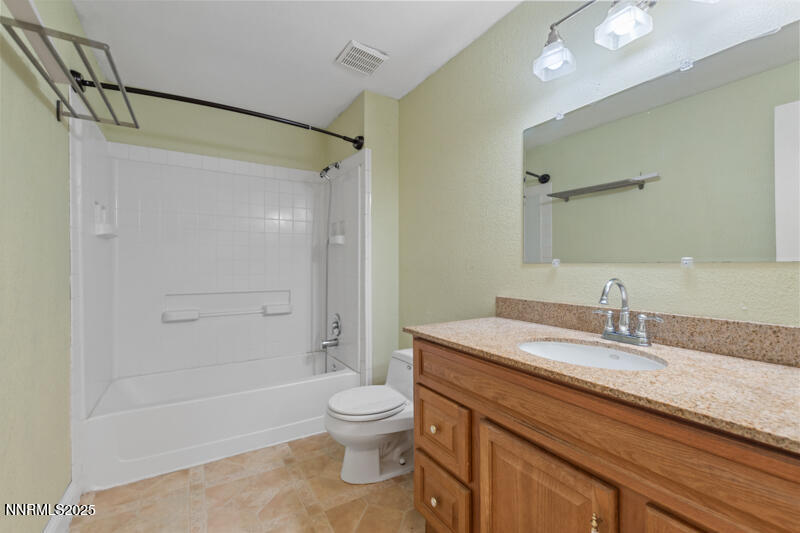7595 Cumberland Circle