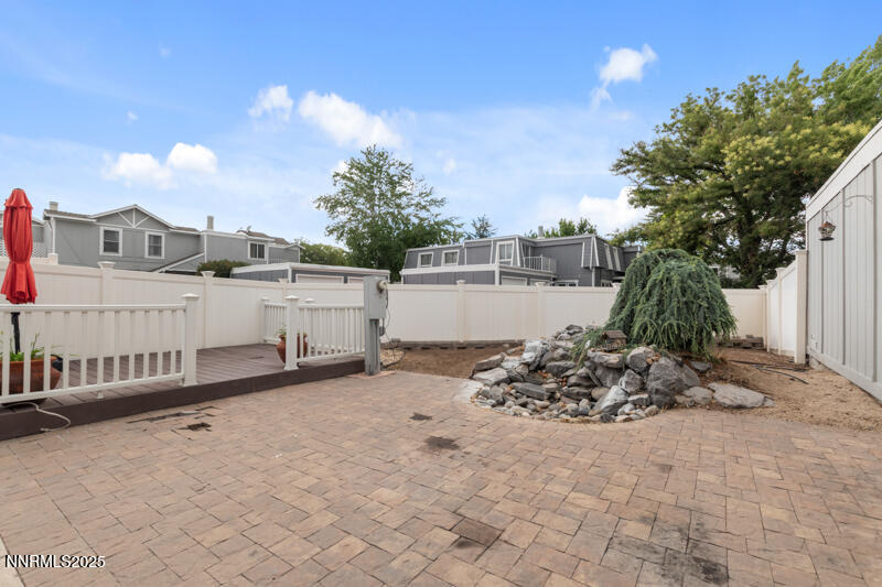 7595 Cumberland Circle