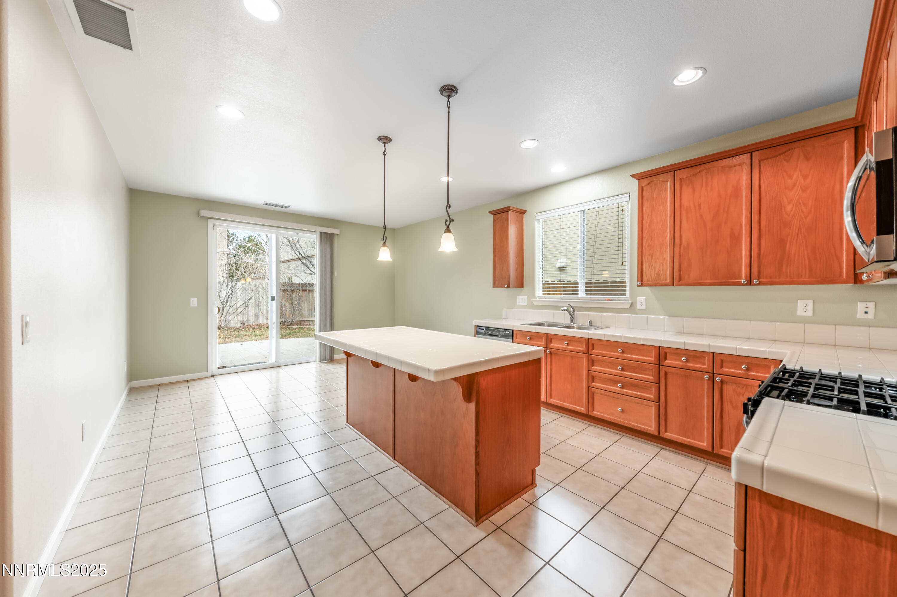 2180 Peaceful Valley Drive