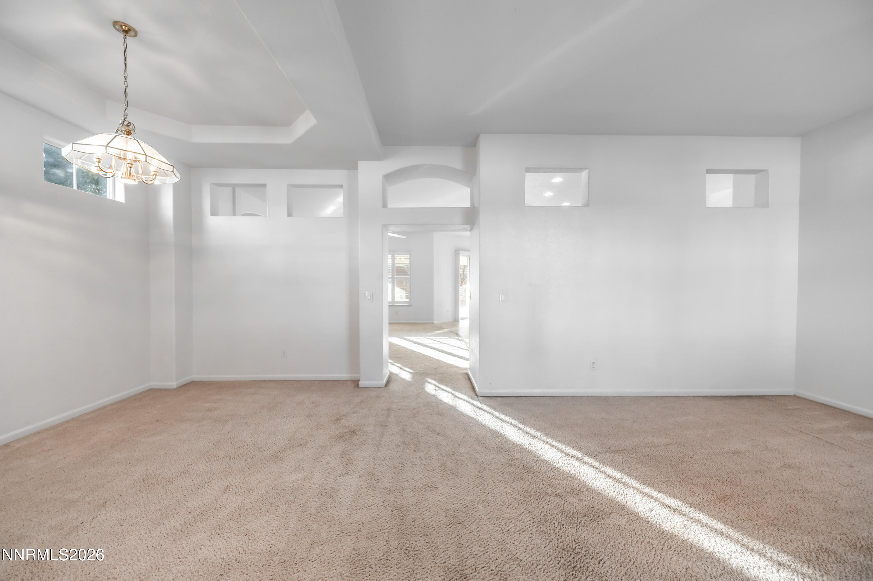 10145 Lucente Way