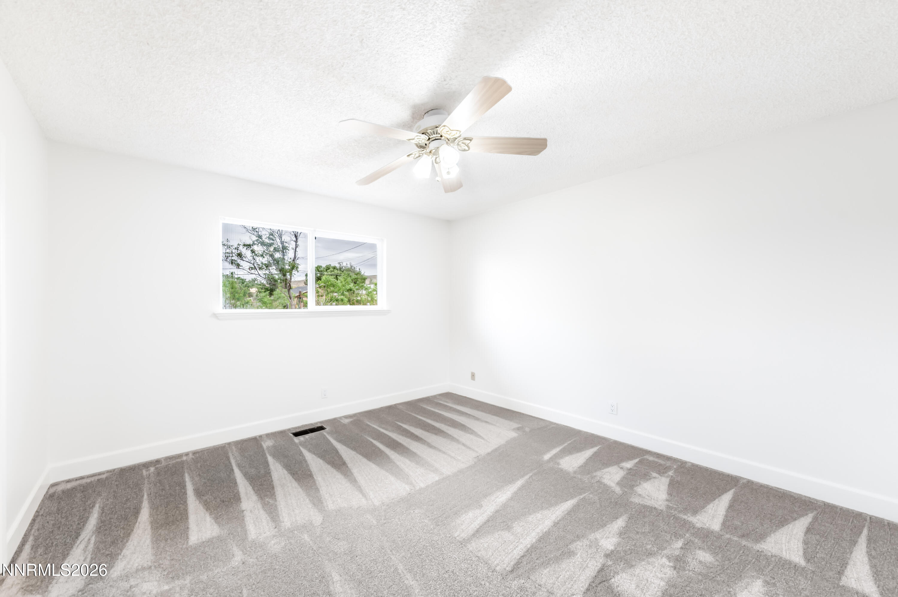 905 Sherman Way
