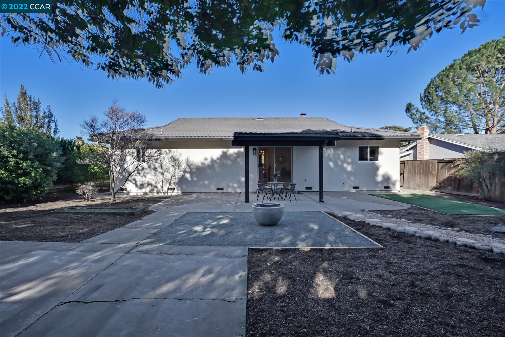 3200 S Francisco Way
