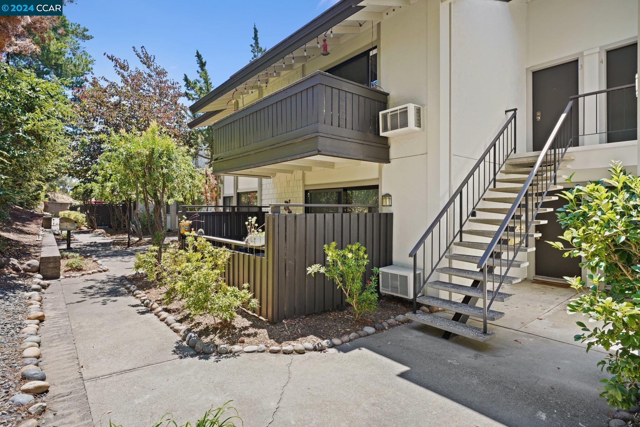 1413 1413 Marchbanks Dr. # 1