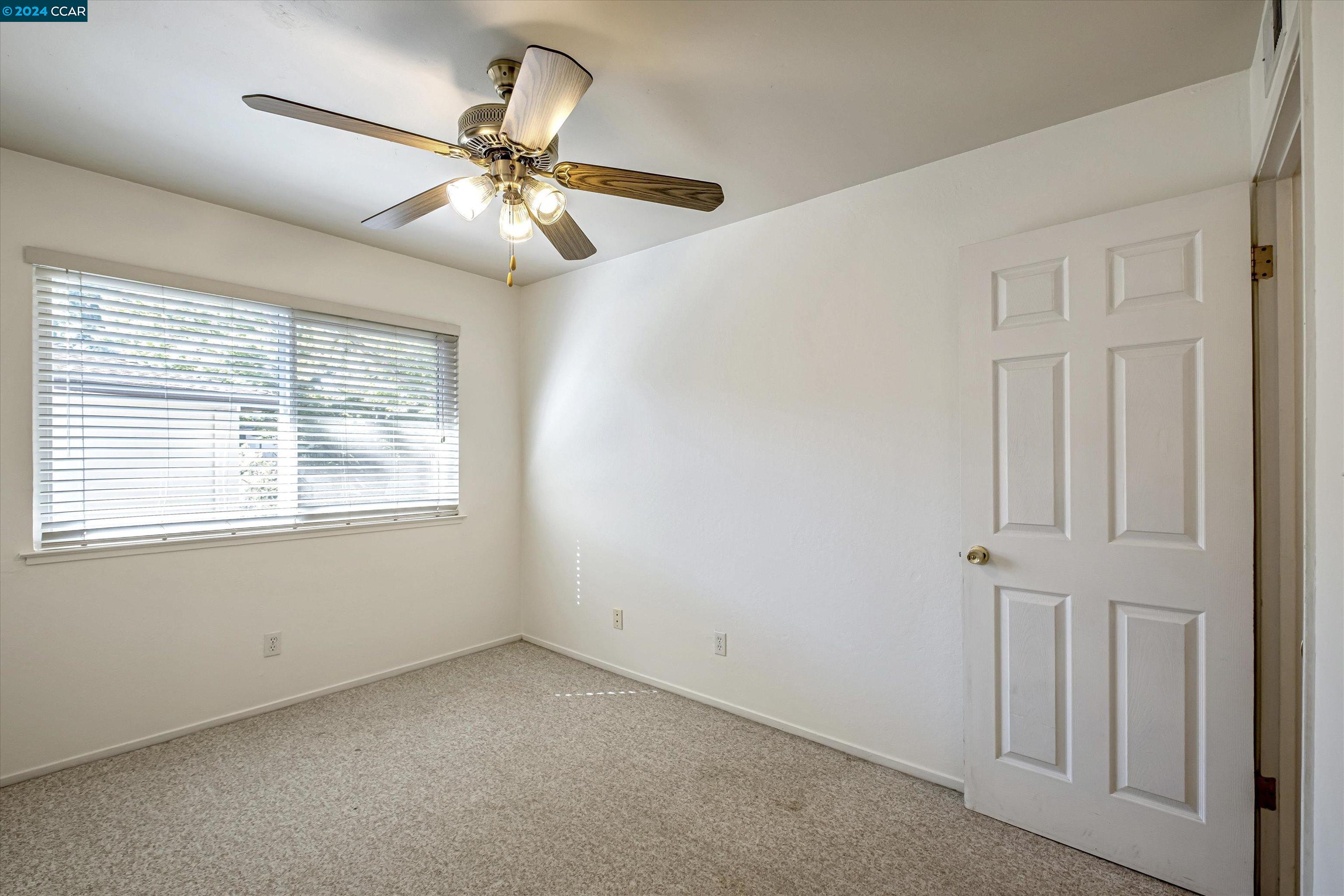 1815 Fremont Ct # 4