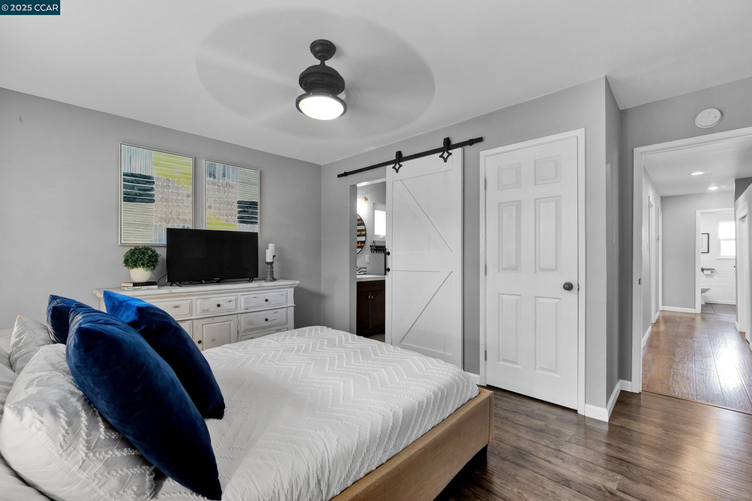 3272 Claudia Dr