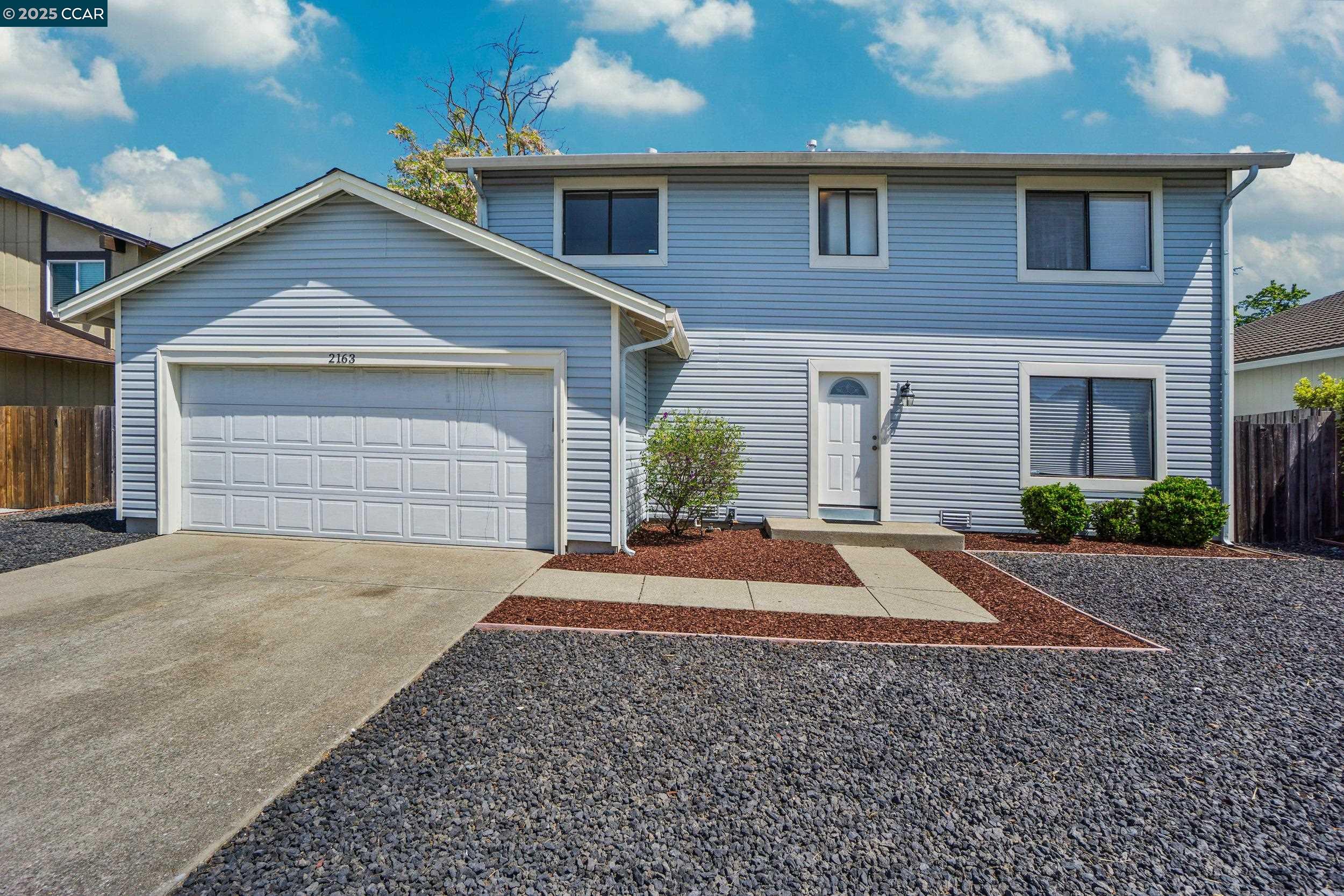2163 Redwood Rd