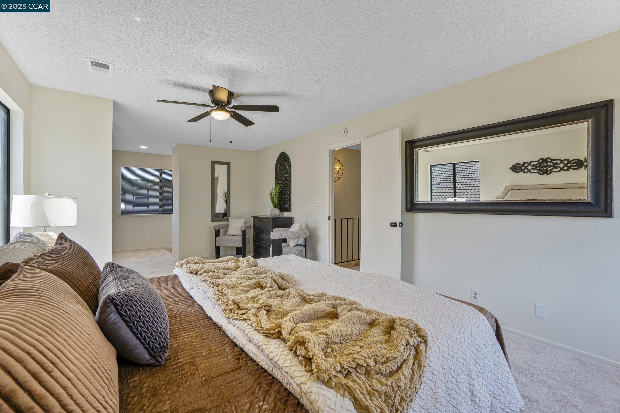 2163 Redwood Rd