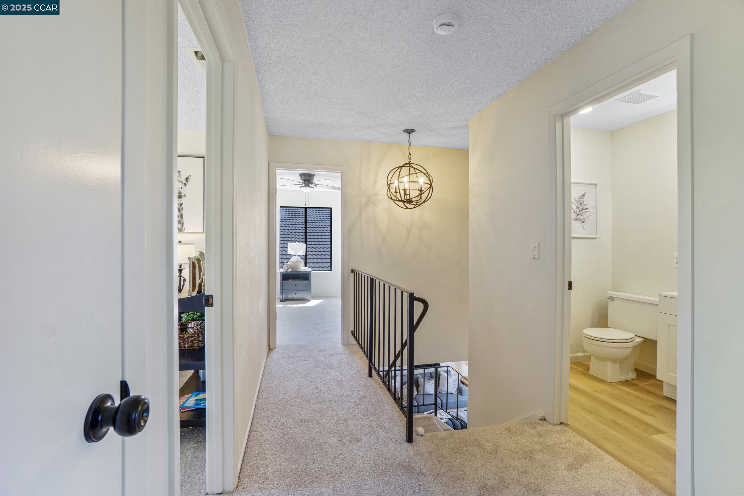 2163 Redwood Rd