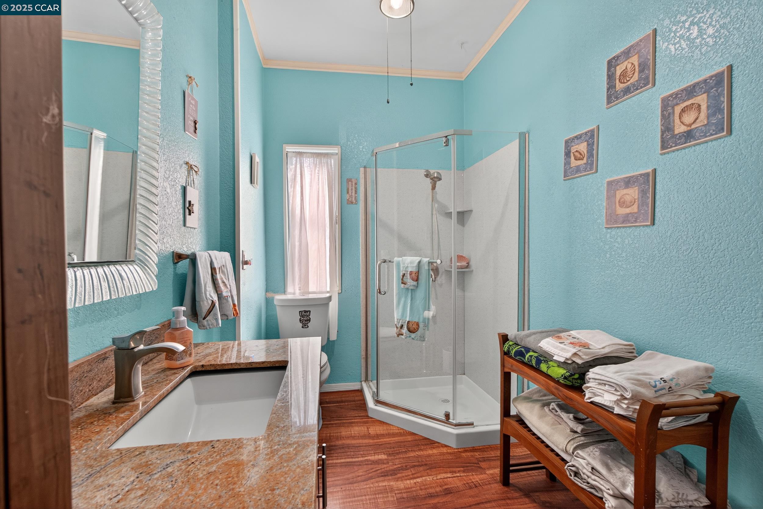 223 W 5Th St