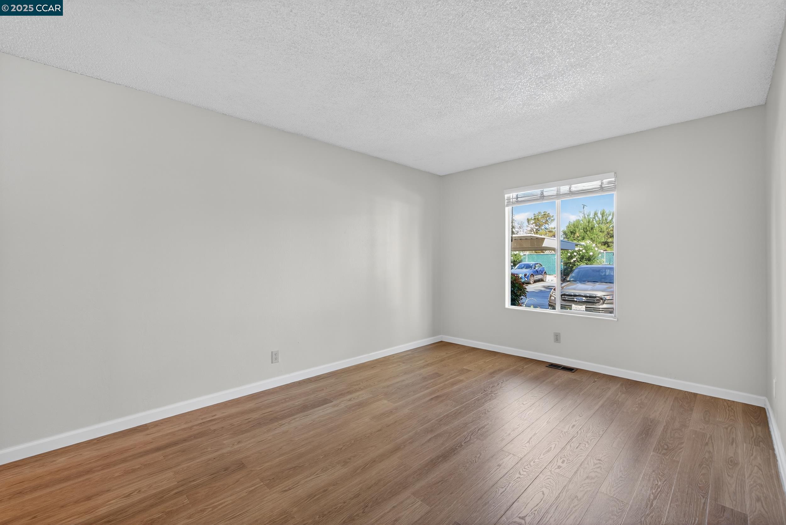 5450 Concord Blvd Unit: G2